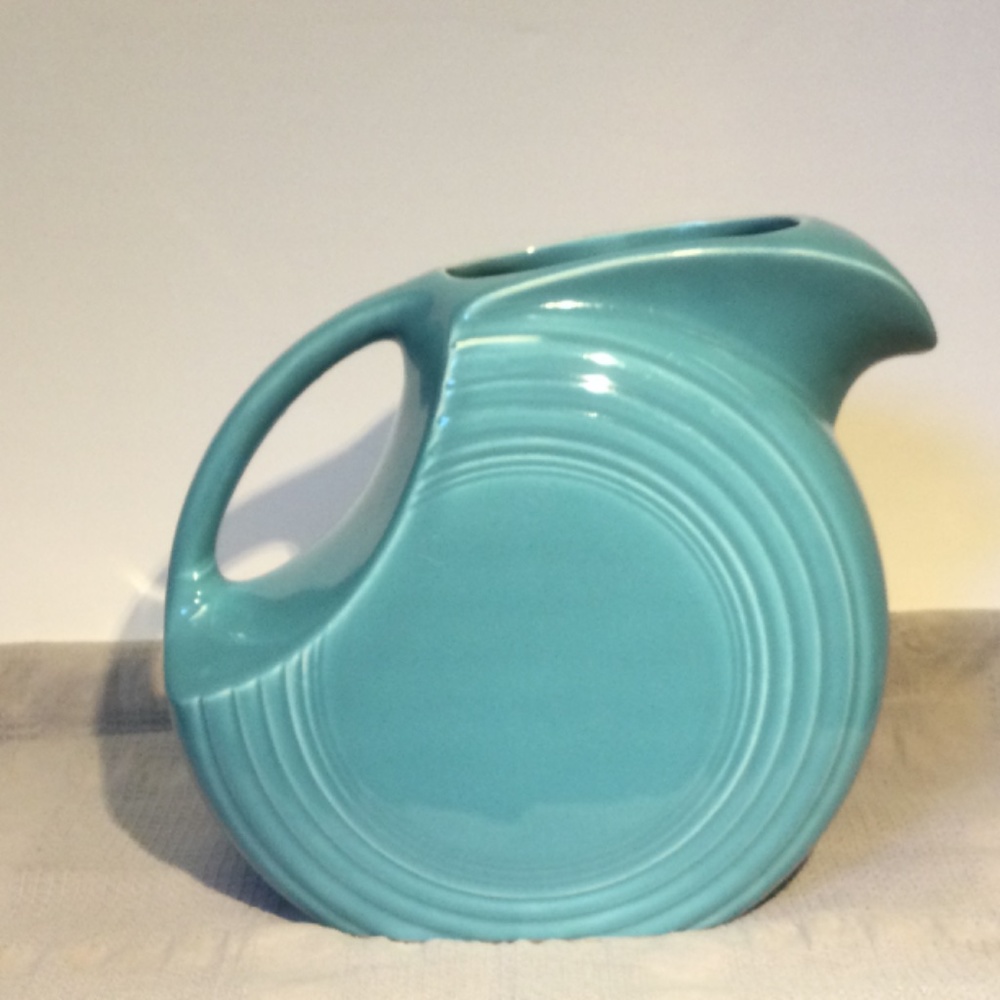 Fiestaware Disk Pitcher - Picture 10 of 13